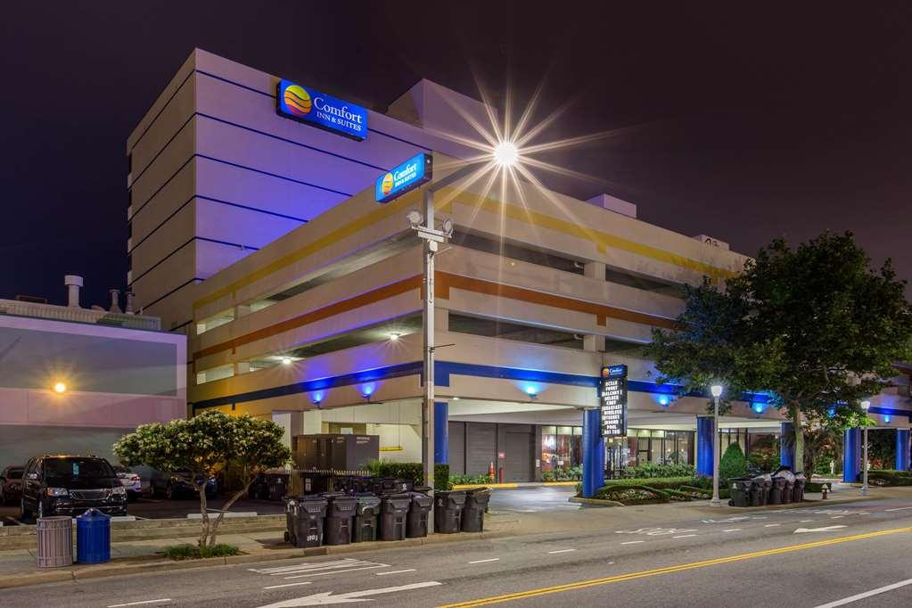 Coastal Hotel & Suites Virginia Beach - Oceanfront Экстерьер фото