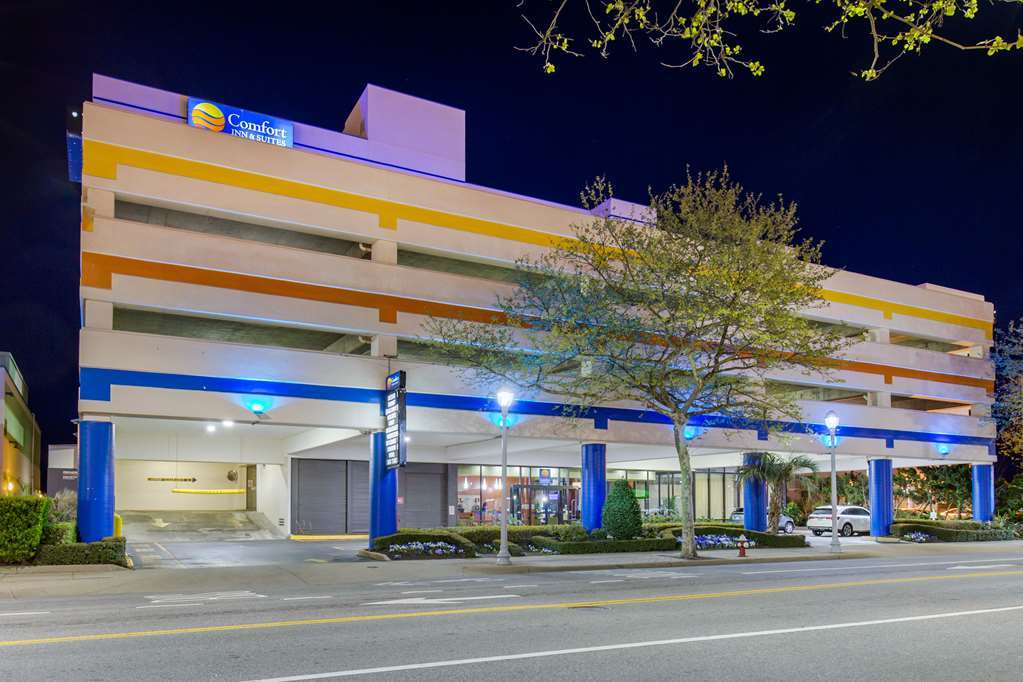 Coastal Hotel & Suites Virginia Beach - Oceanfront Экстерьер фото