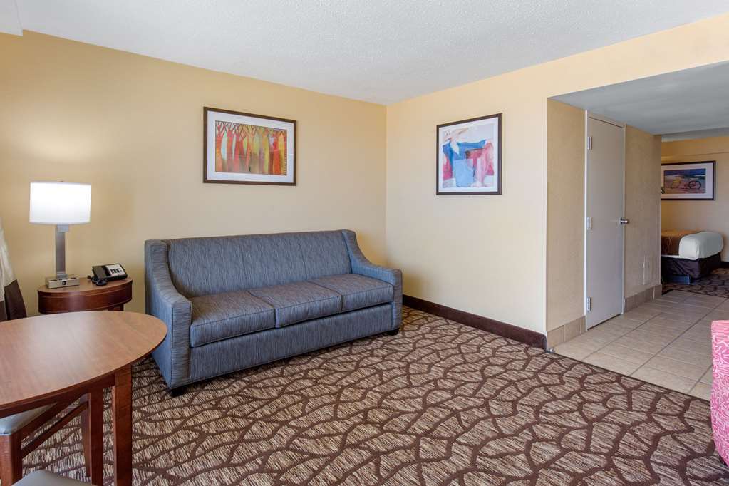 Coastal Hotel & Suites Virginia Beach - Oceanfront Номер фото