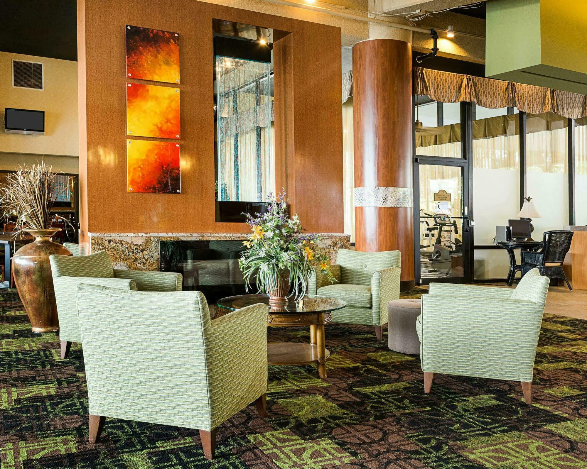 Coastal Hotel & Suites Virginia Beach - Oceanfront Экстерьер фото